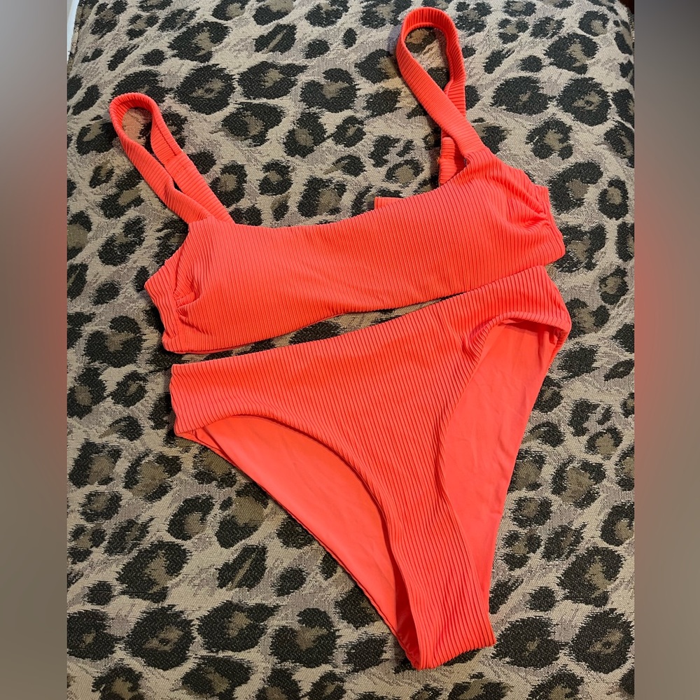 🧡 EUC Neon Oranage Bikini 🧡